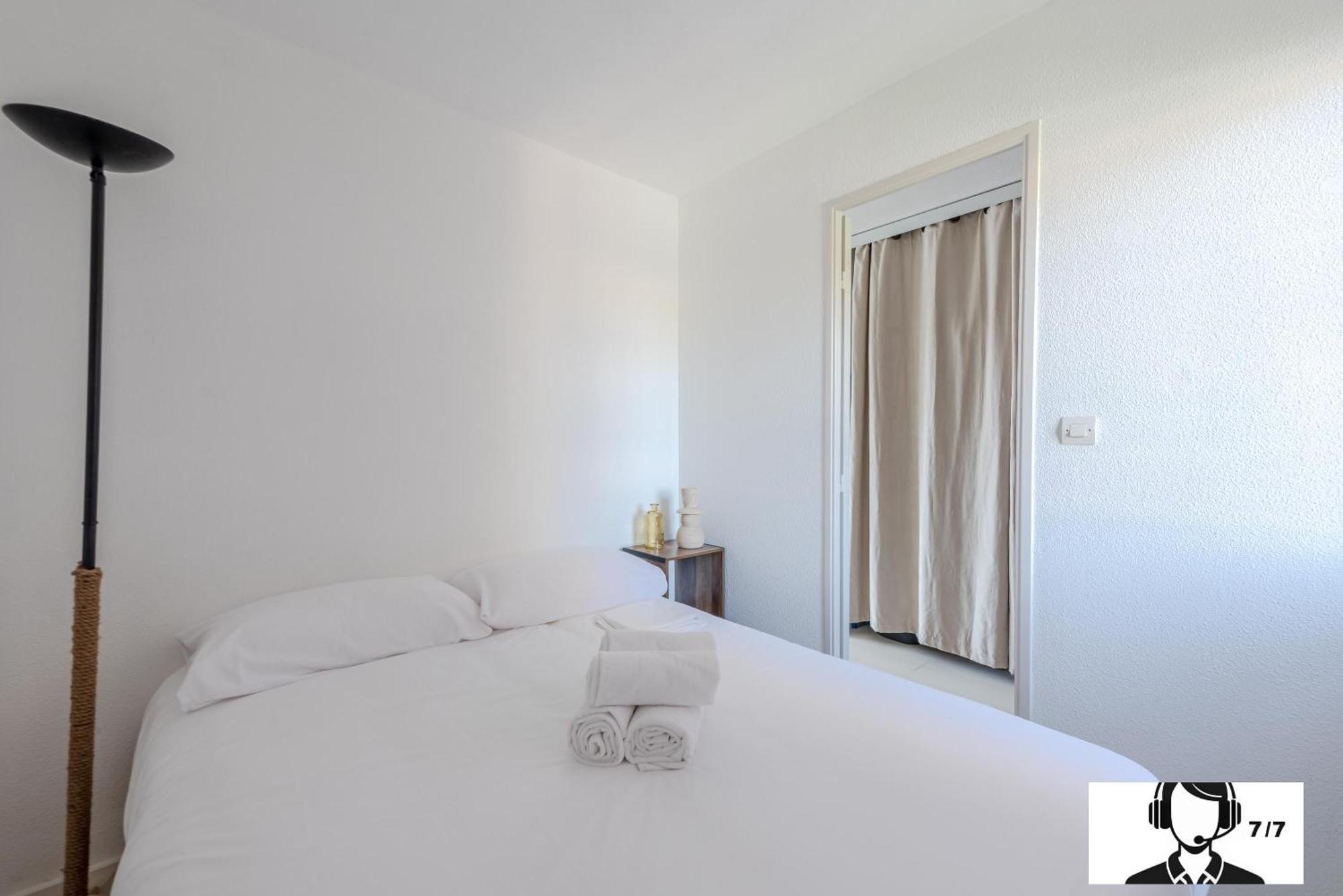 L'Athlantis - Cosy With Terrace And Parking Leilighet Saint-Cyprien  Eksteriør bilde